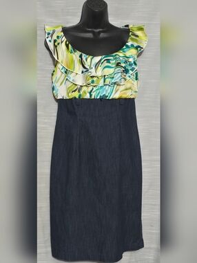 Alyx Dress | Denim & Floral Sleeveless Dress  Floral Top, Solid Bottom Size 6